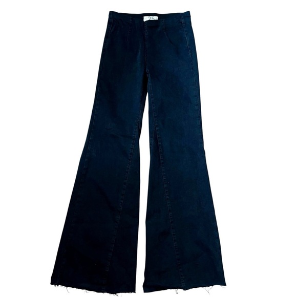 Free People Women's Flared Black Jeans size 25 pull on - Picture 1 of 7
